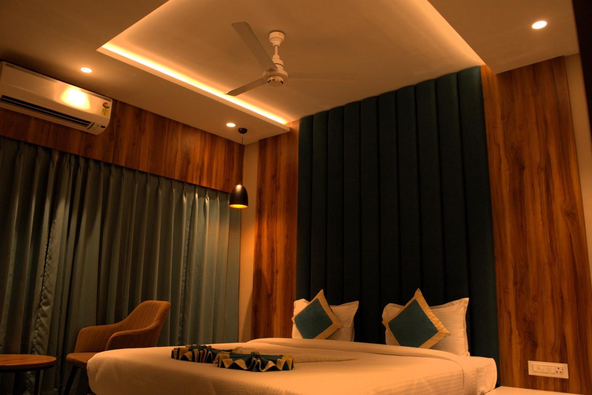 Hotel Tanisha Kishanganj Zewnętrze zdjęcie