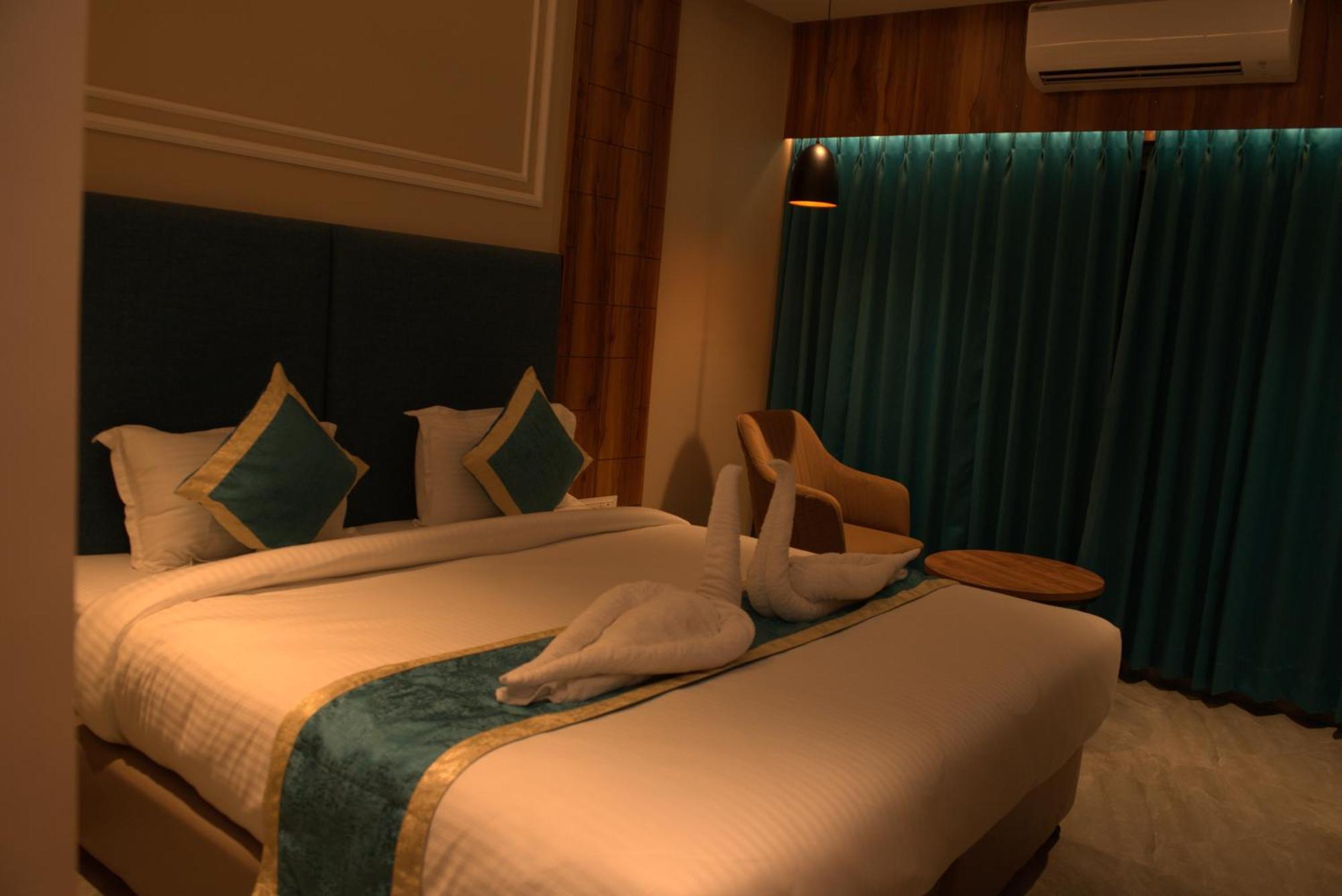 Hotel Tanisha Kishanganj Zewnętrze zdjęcie